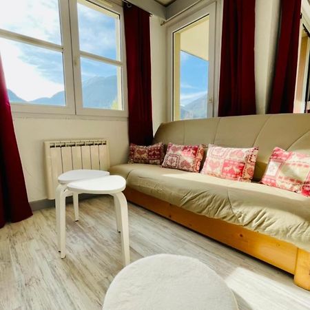 Bright 50 M With Balcony And View On The Valley Briançon Exterior foto
